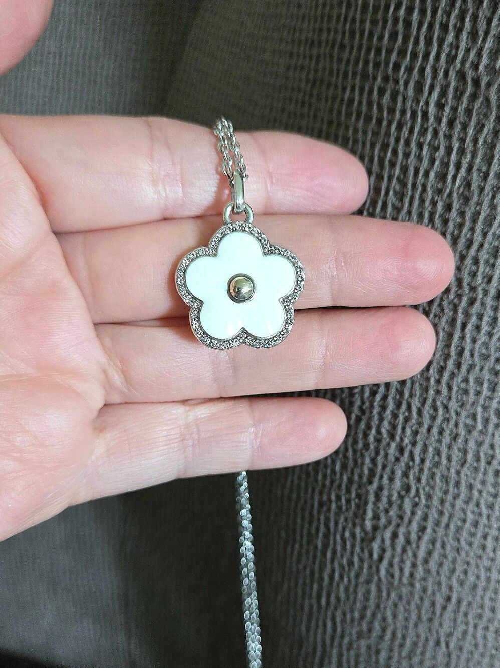 Brighton "Dazzling Love"♥️ White Flower🌸 Pendant Necklace - NWT - Picture 13 of 16